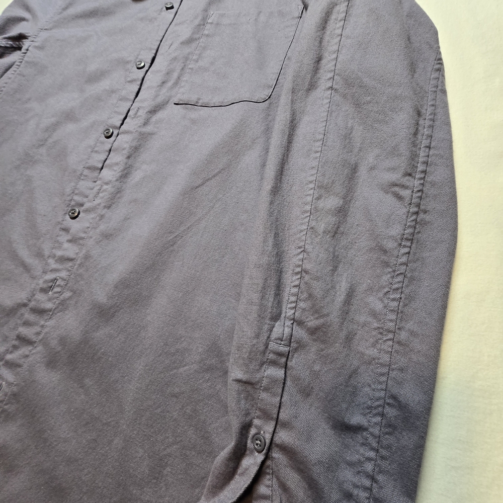 Lululemon Men Large Shirt